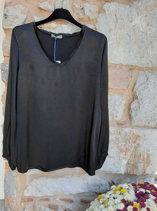 Μπούζα σατέν με V